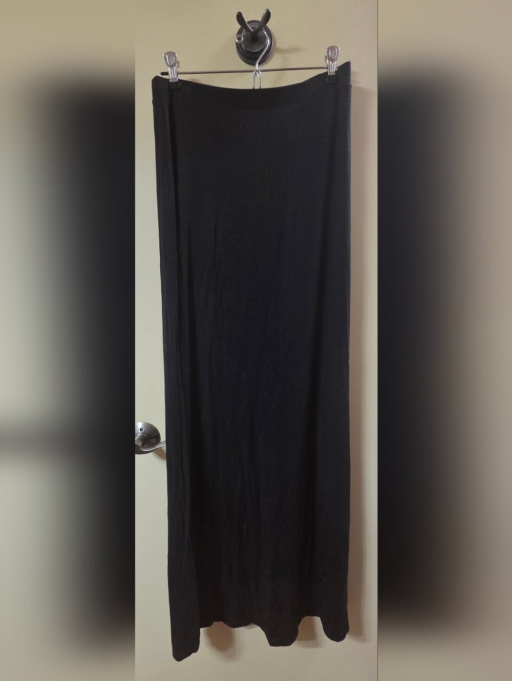 White House Black Market Black Maxi Skirt - Sleek Straight Silhouette